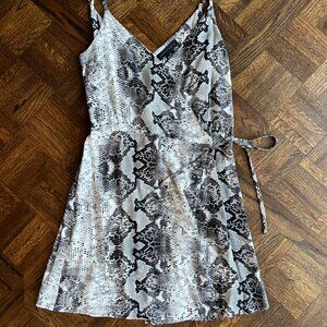 Santuary Wrap dress Size S